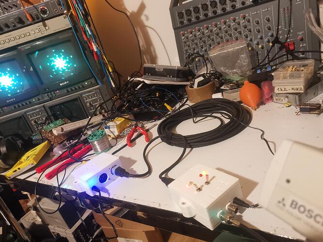 XLR_Composite_system